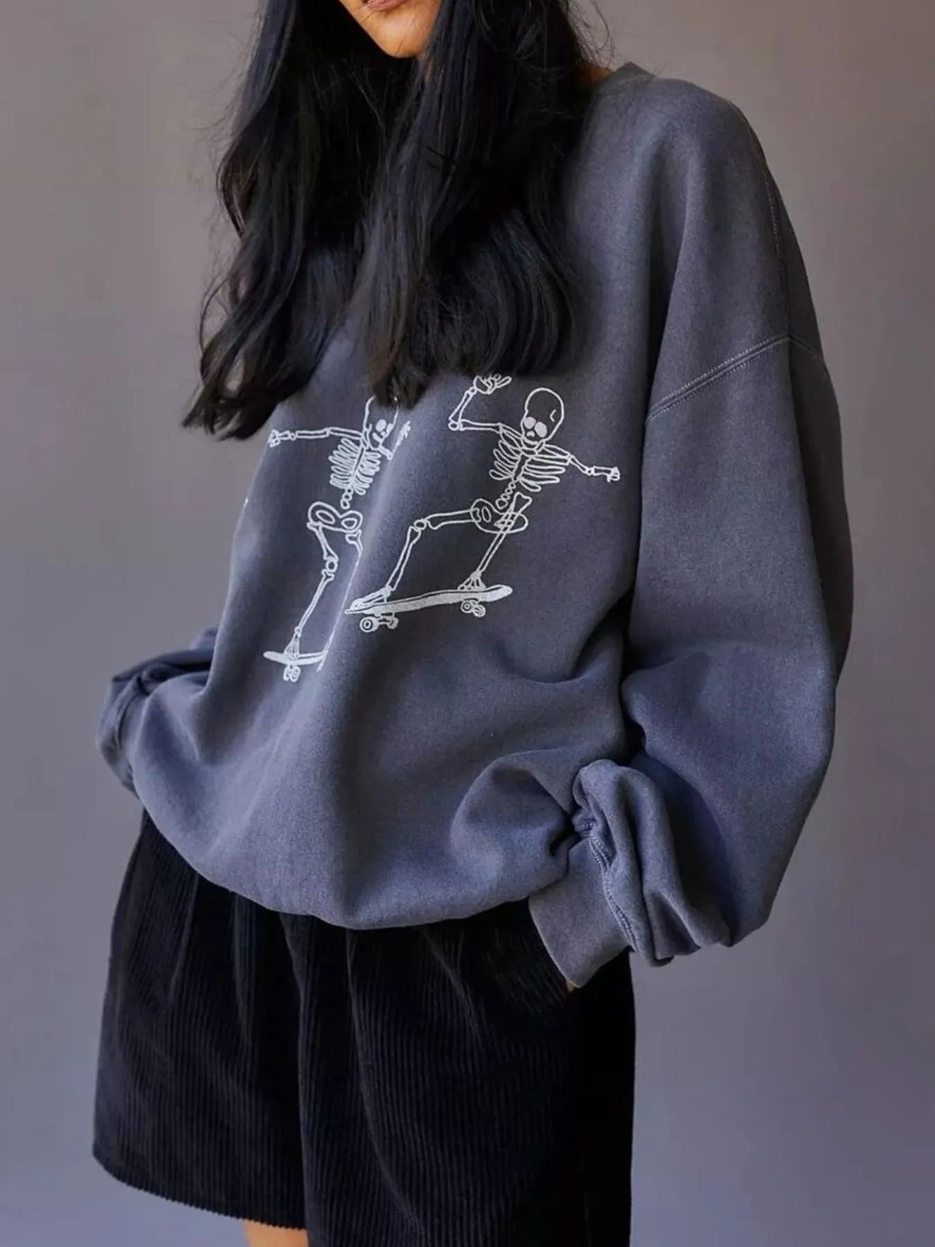 Skeleton Graphic Oversized Sweatshirt – Women’s Casual Streetwear Pullover